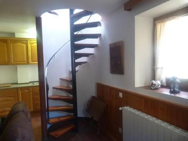 Apartment Apartaments Can Bundanci Setcases Spain