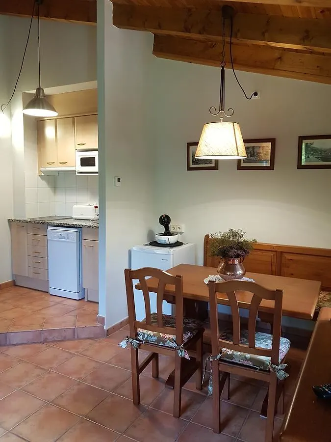 Apartaments Can Bundanci Setcases Spain