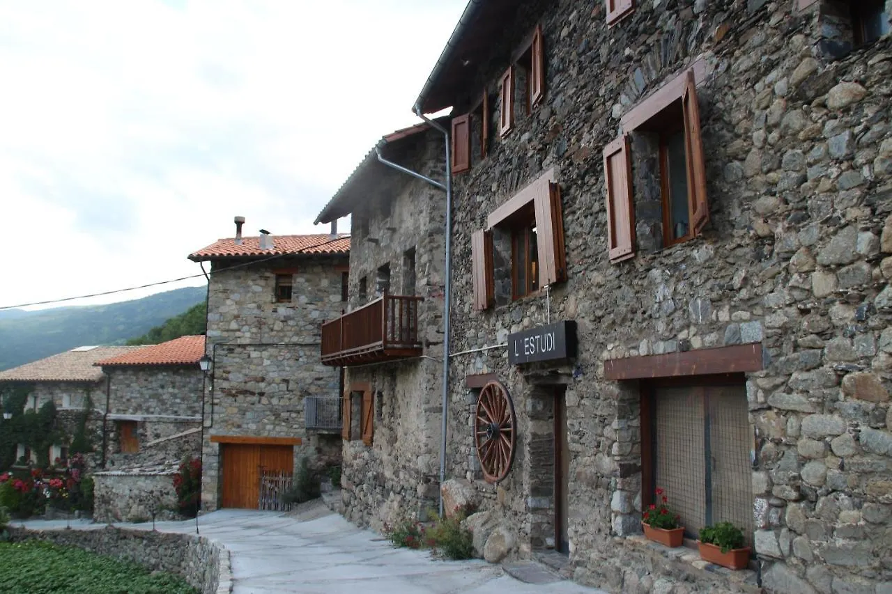 Apartaments Can Bundanci Setcases 0*,  Spain