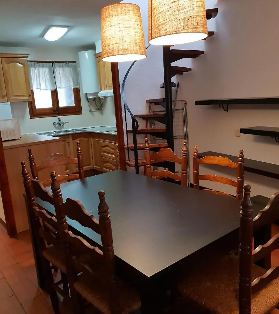 Apartaments Can Bundanci Setcases Apartment